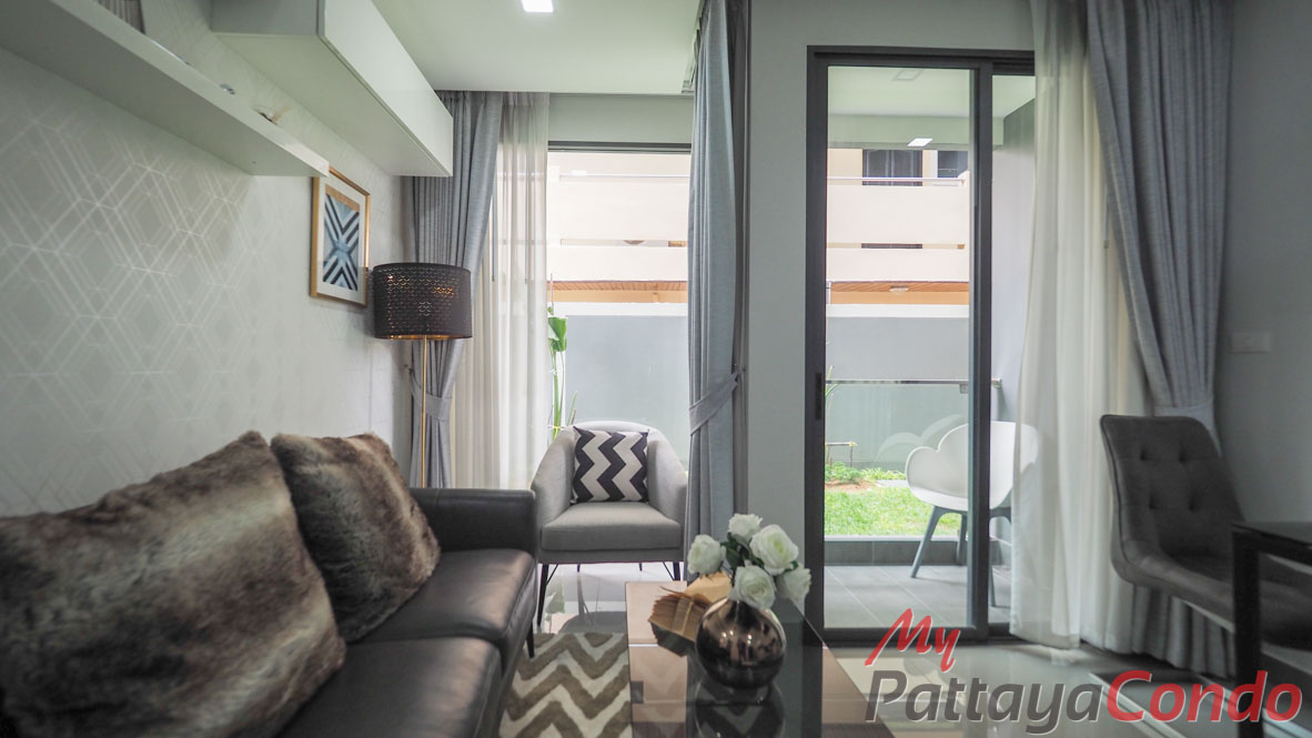 Siam Oriental Star Pattaya Condo For Sale - SOSP02