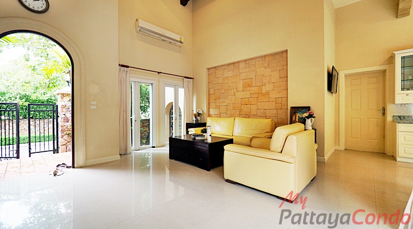 Silk Road Place Village East Pattaya House For Sale - HESKR02