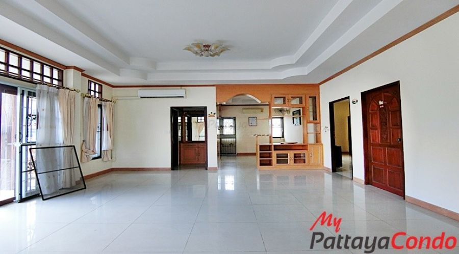 Blue Star Village East Pattaya House For Sale - HEBS01-6