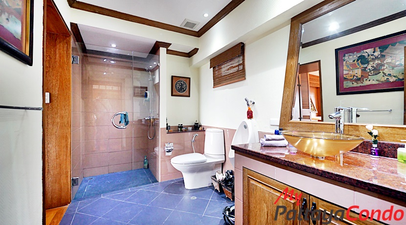 Star Beach Condotel Pattaya For Sale - STAR02-6