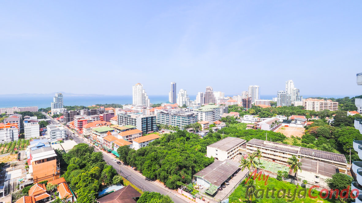 Star Beach Condotel Pattaya For Sale - STAR04