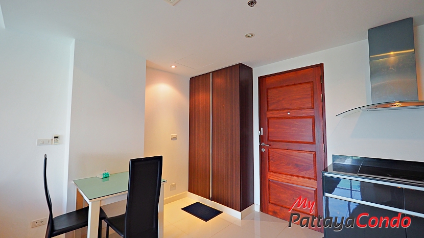 The Axis Condominium For Sale - AXIS02-0