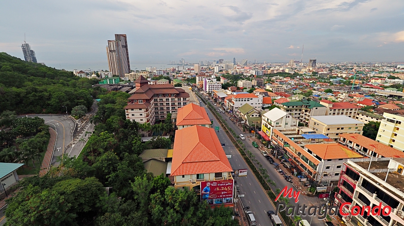 The Axis Condominium For Sale - AXIS02