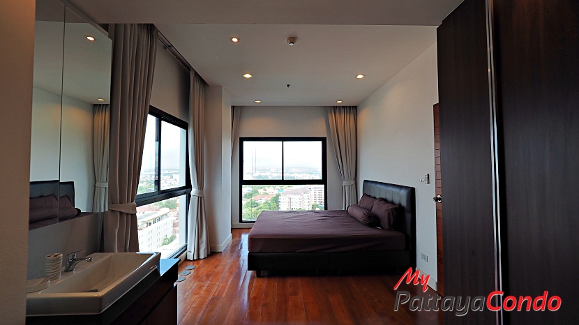The Axis Condominium For Sale - AXIS02