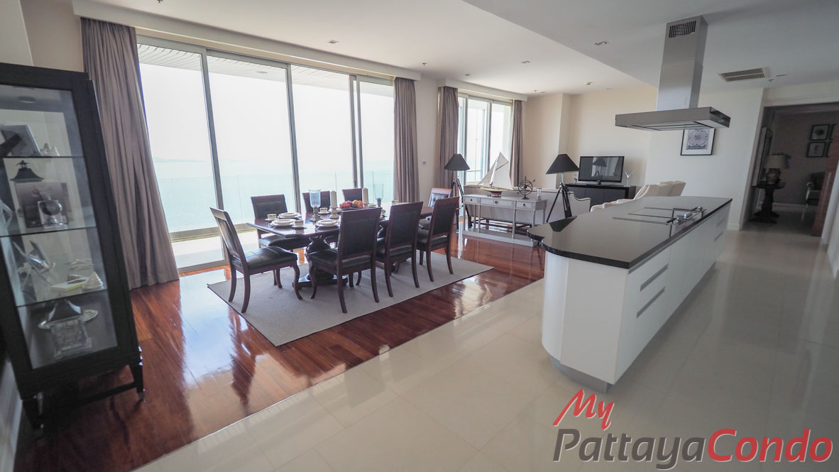 The Cove Pattaya Condo For Sale - COVE03