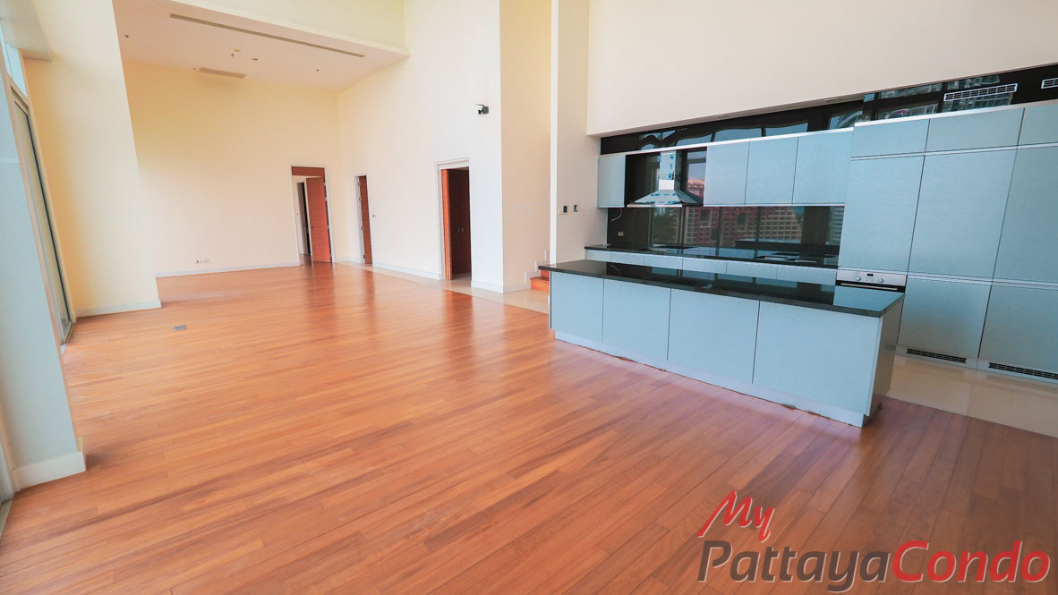 The Cove Pattaya Condo For Sale - COVE02