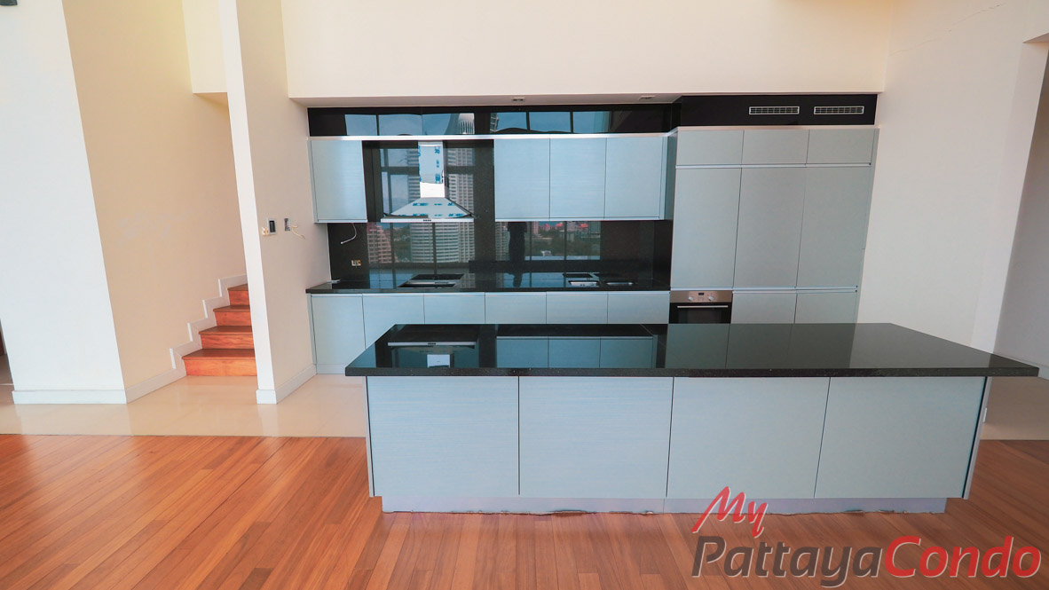 The Cove Pattaya Condo For Sale - COVE02