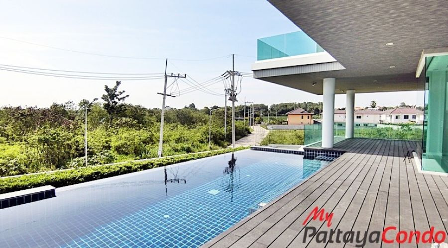 The Grand Paradise Villa East Pattaya Pool Villa For Sale - HEGPV01