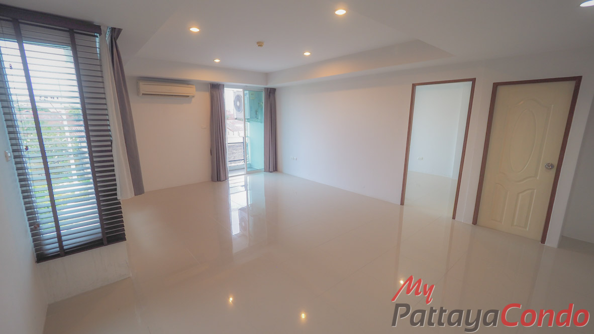 The Mountain Condominium Pattaya For Sale - MT01