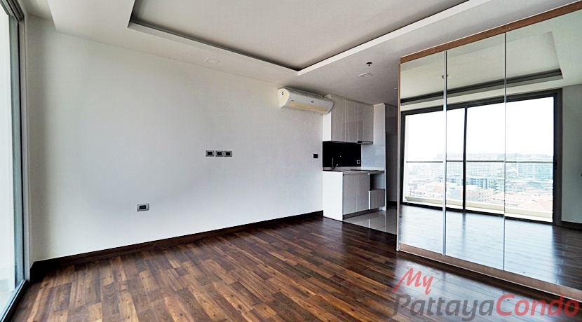 The Peak Towers Pattaya Condo For Sale - PEAKT45-6