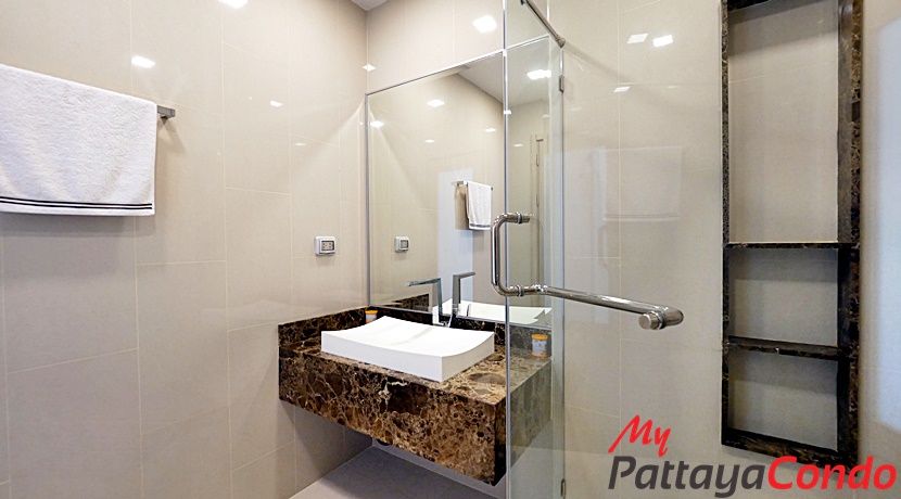 The Peak Towers Condo Pattaya For Sale - PEAKT24-13