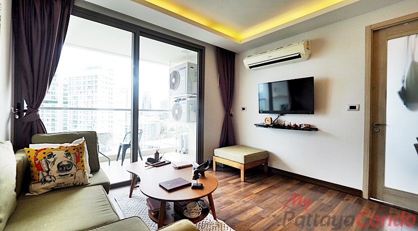 The Peak Towers Pattaya Condo For Sale - PEAKT40-0