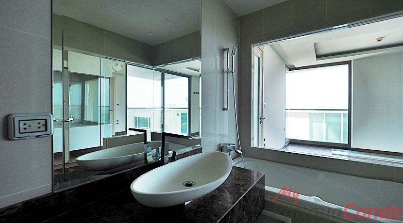 The Peak Towers Pattaya Condo For Sale - PEAKT47-16