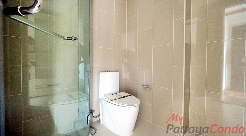 The Peak Towers Pattaya Condo For Sale - PEAKT43