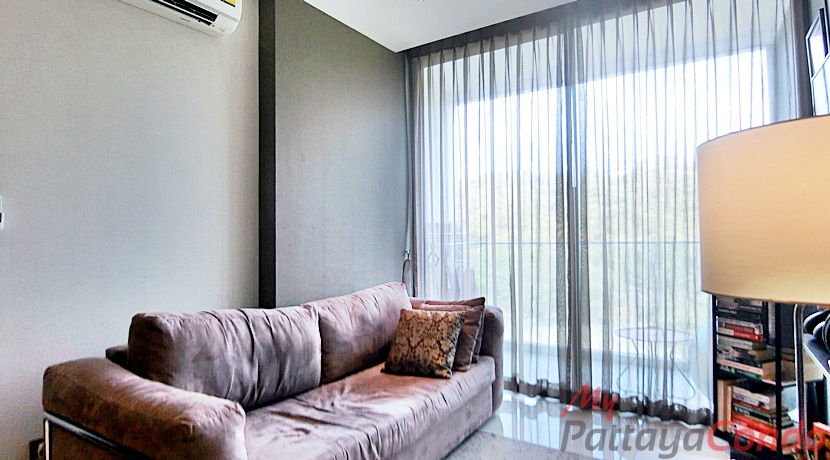 The Point Pratumnak Condo For Sale - POINT17