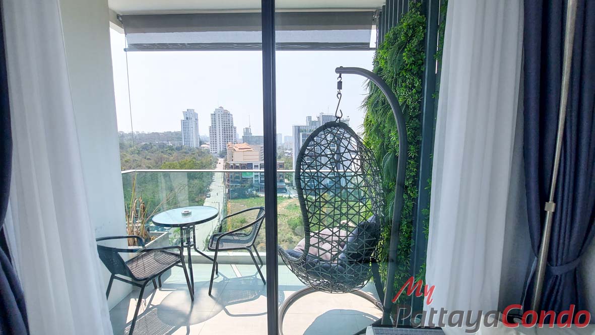 The Point Pratumnak Condo For Sale - POINT21-12
