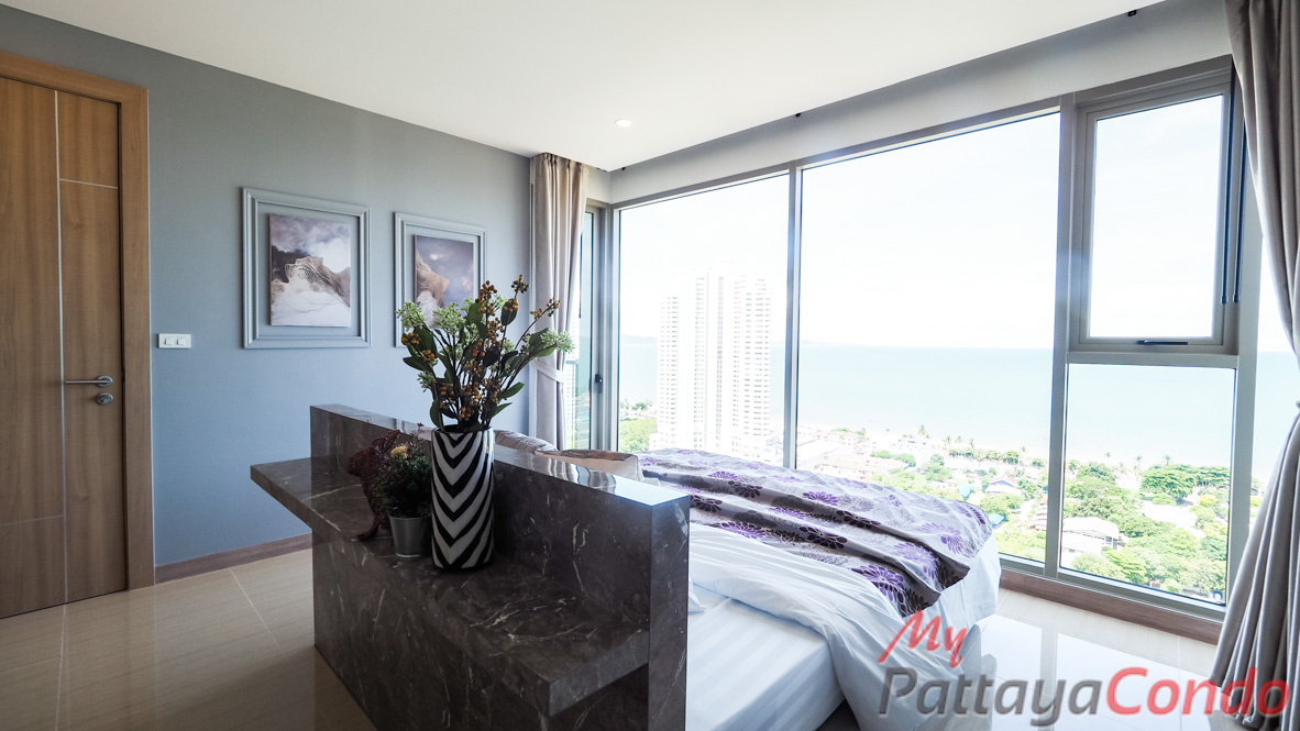 Riviera Jomtien Pattaya Condo For Sale - RJ11