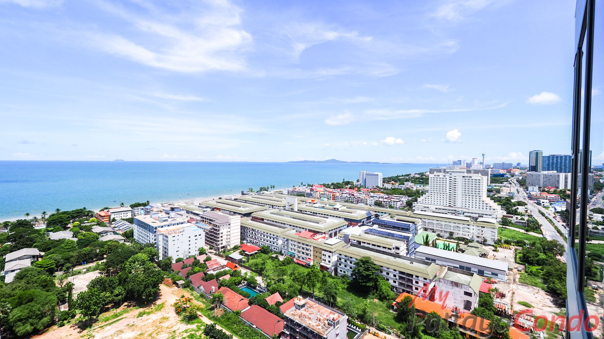 Riviera Jomtien Pattaya Condo For Sale - RJ11