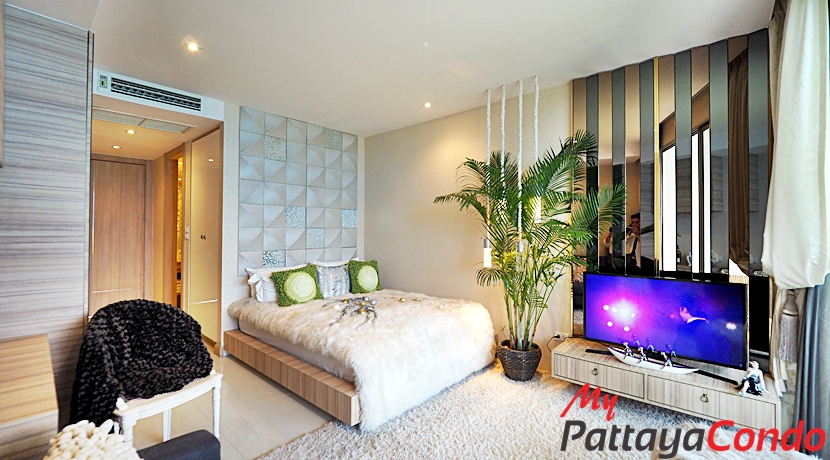 Riviera Jomtien Pattaya Condo For Sale - RJ10-3