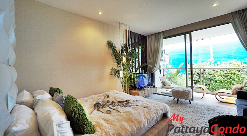 Riviera Jomtien Pattaya Condo For Sale - RJ10-2