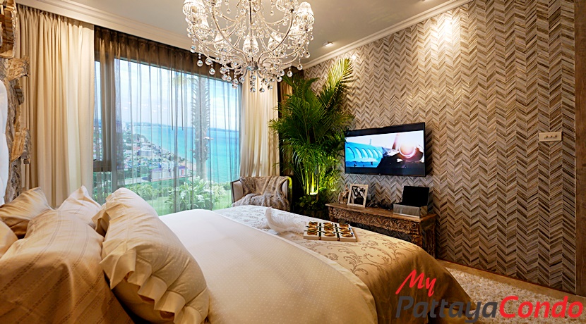 Riviera Monaco Condo For Sale - RM17
