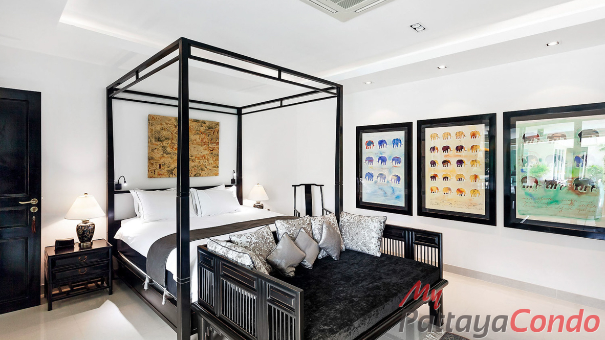 The Vineyard Phase 3 East Pattaya Pool Villa For Sale - HEVY303