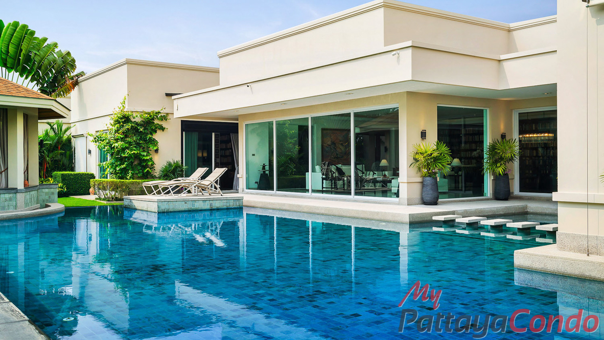 The Vineyard Phase 3 East Pattaya Pool Villa For Sale - HEVY303