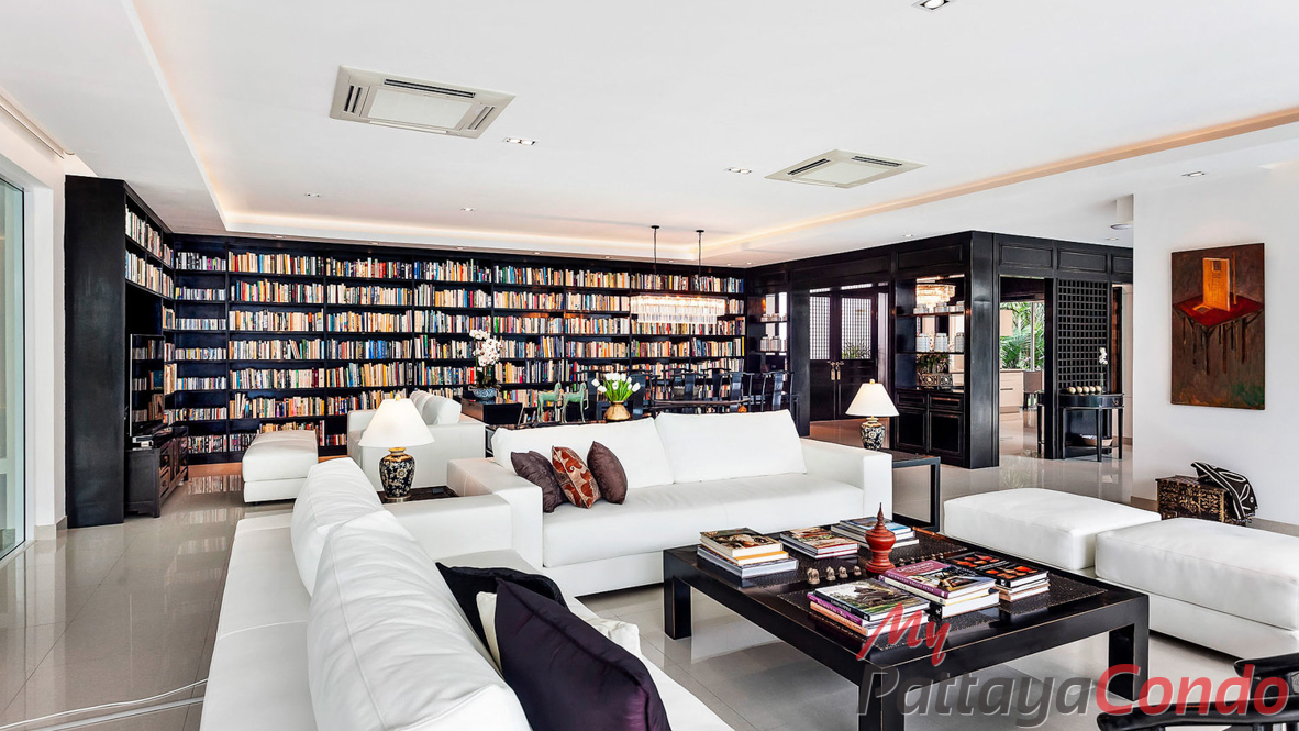 The Vineyard Phase 3 East Pattaya Pool Villa For Sale - HEVY303