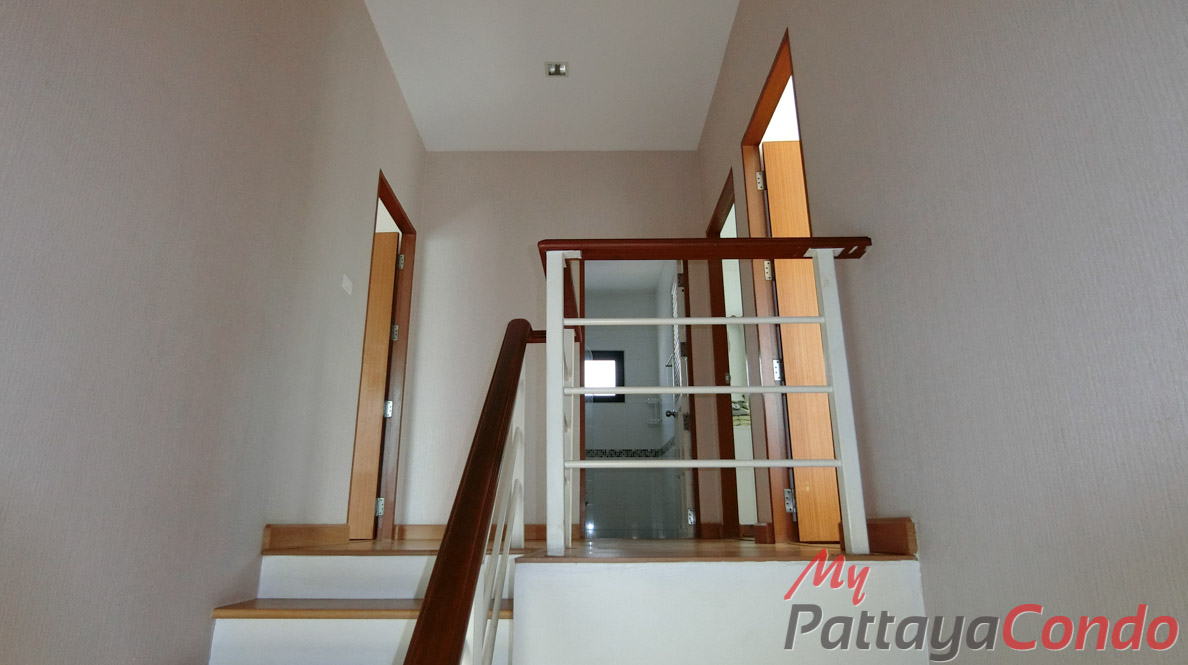 Uraiwan Park View East Pattaya House For Sale - HEURW01-17