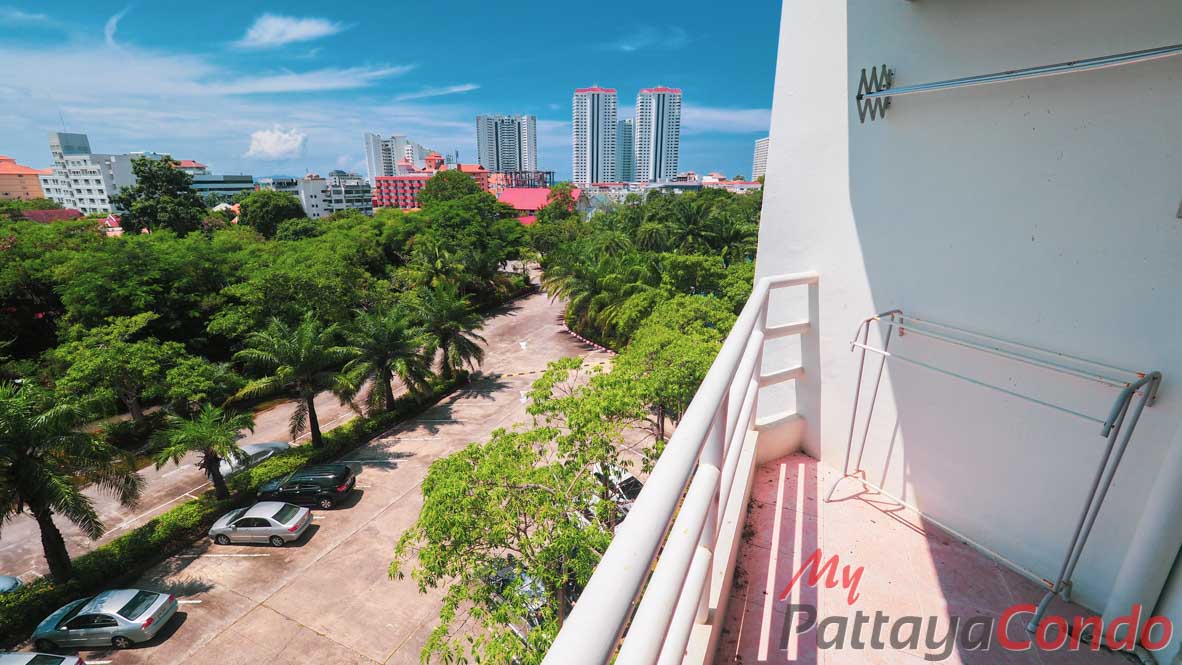 View Talay 2 Pattaya Condo For Sale - VT2B17-11