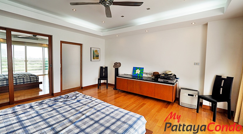 View Talay 5 Pattaya Condo For Sale - VT5C01