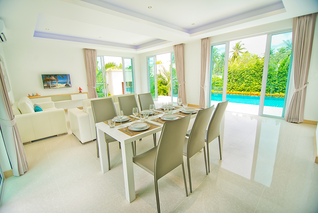 The Vineyard Phase 3 East Pattaya Pool Villa For Sale - HEVY302
