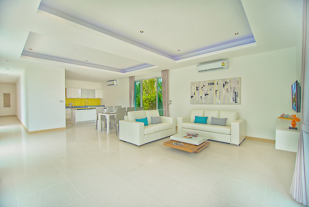 The Vineyard Phase 3 East Pattaya Pool Villa For Sale - HEVY302-5