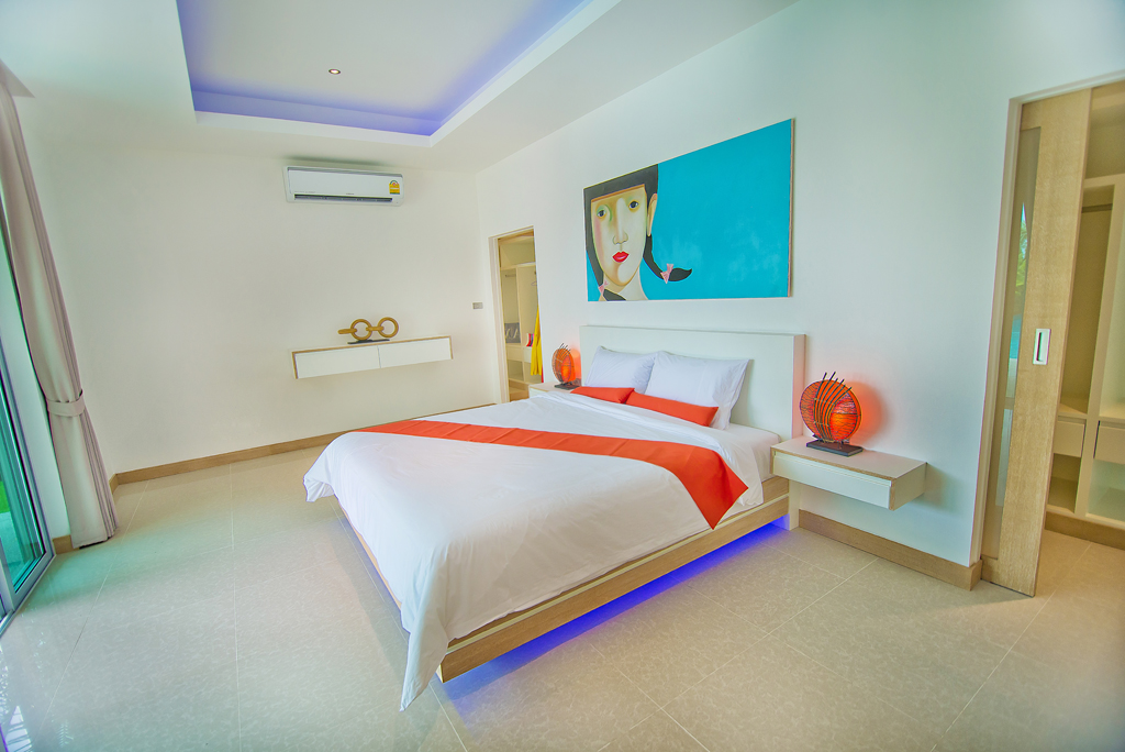 The Vineyard Phase 3 East Pattaya Pool Villa For Sale - HEVY302