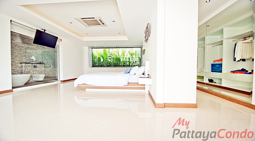 The Vineyard Phase 3 East Pattaya Pool Villa For Sale - HEVY301