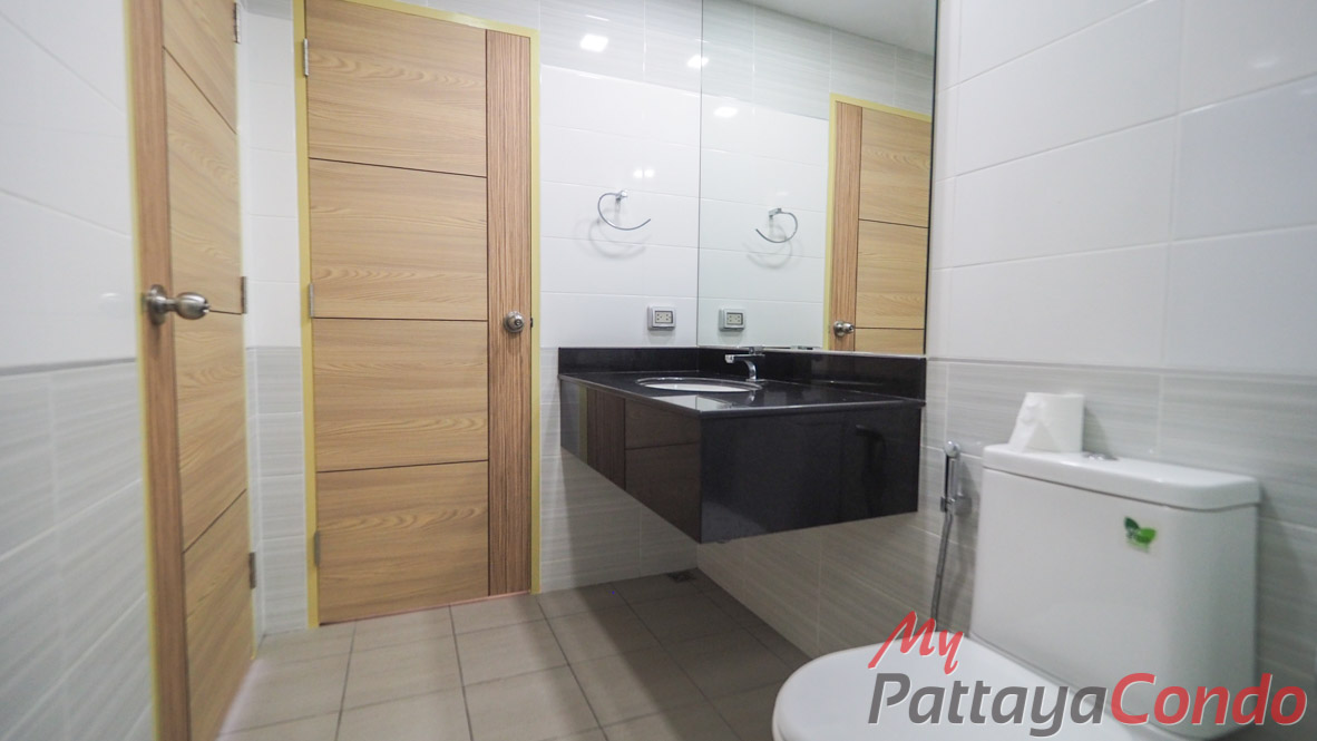 Whale Marina Pattaya Condo For Sale - WHALE05