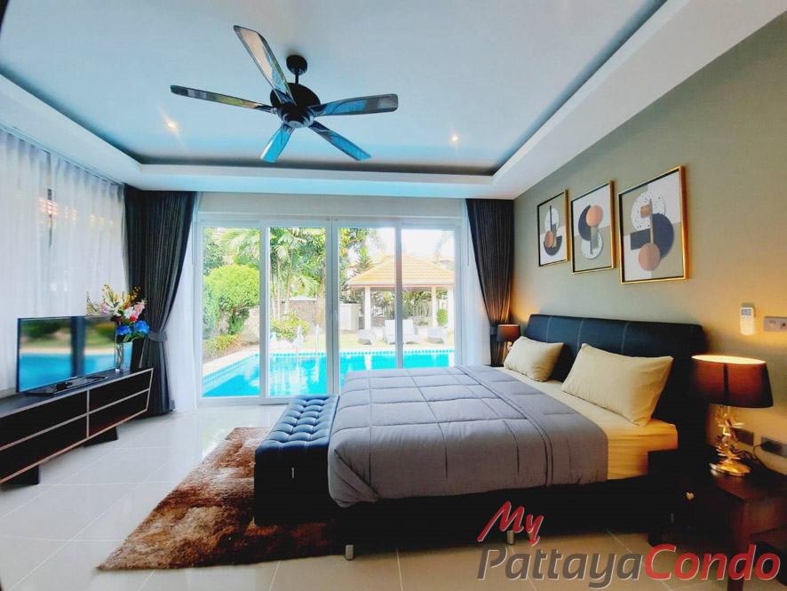 Whispering Palms Pattaya Pool Villas For Sale - HEWPR02