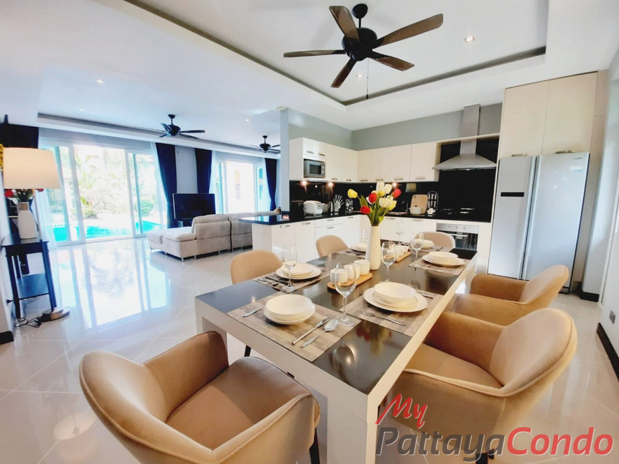 Whispering Palms Pattaya Pool Villas For Sale - HEWPR02