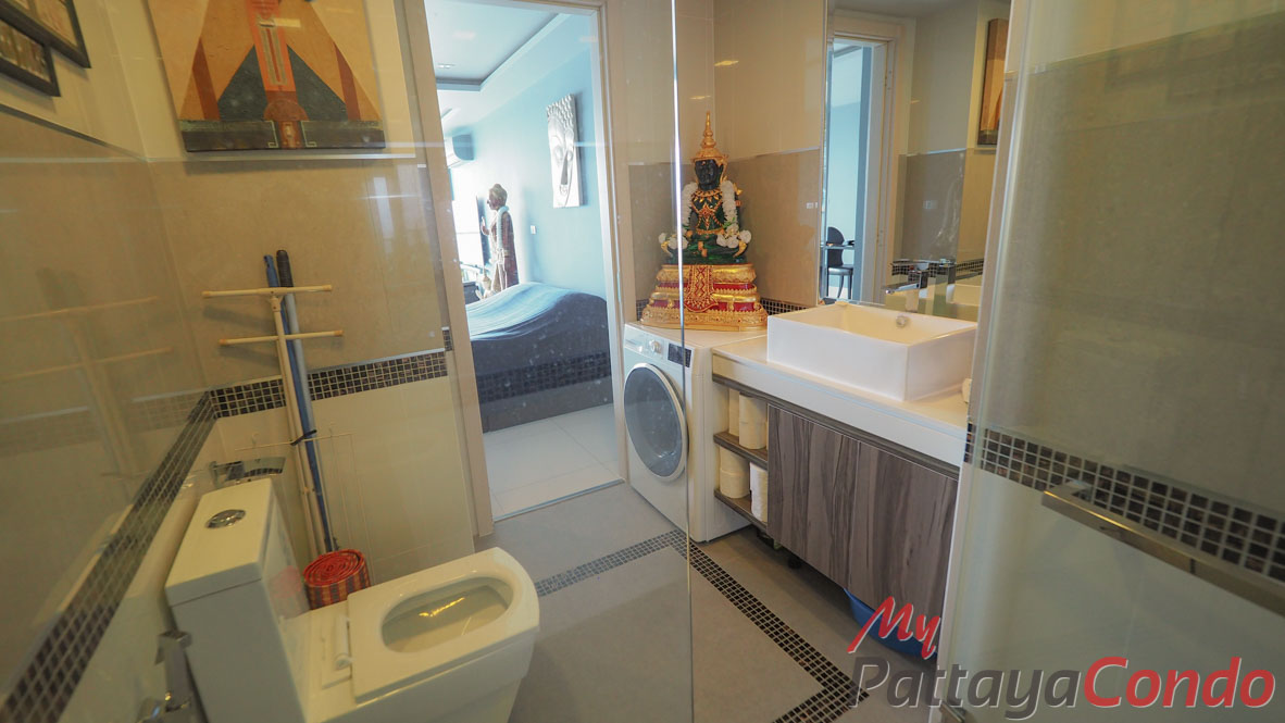 Wong Amat Tower Pattaya Condo For Sale - WT33-9