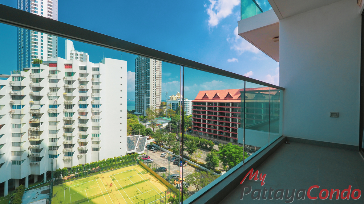 Wong Amat Tower Pattaya Condo For Sale - WT35