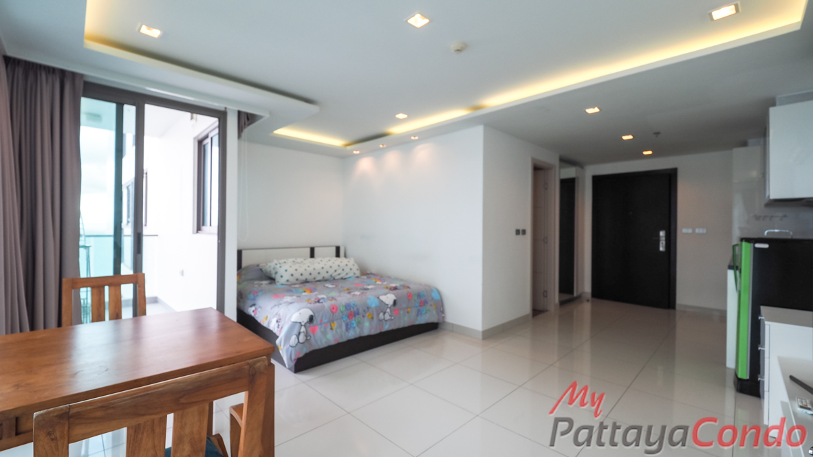 Wong Amat Tower Pattaya Condo For Sale - WT27-0