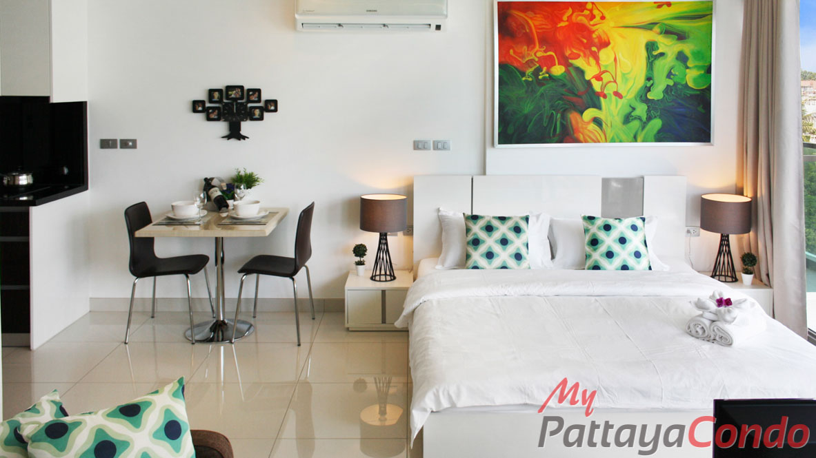 Wong Amat Tower Pattaya Condo For Sale - WT32