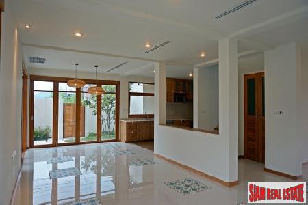 Three-bedroom detached private villa in popular Rawai residential area-9