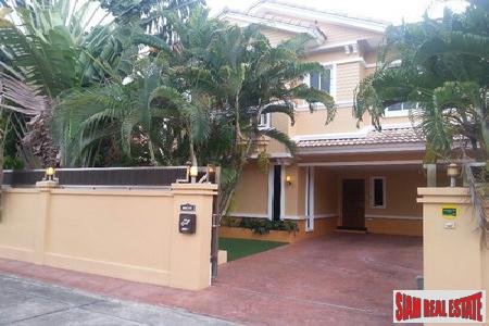Land & House Park | Expansive 5-Bedroom Pool Villa in Chalong-1