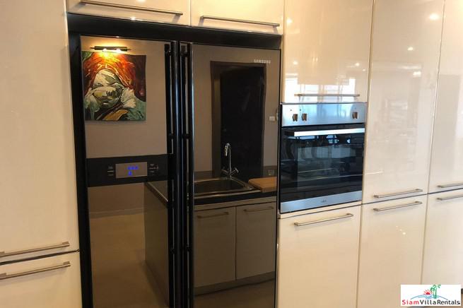 Baan Phrompong | Spacious & Luxurious Two Bedroom Condo in Phrom Phong-12