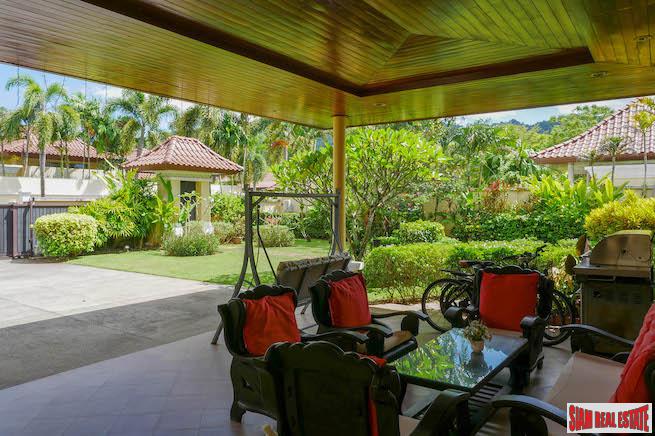 Les Palmares | Modern 4-Bedroom Balinese Pool Villa for Sale in Bang Tao-28