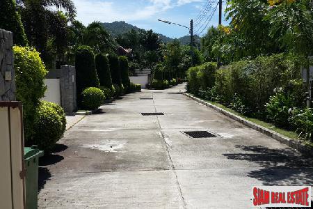 Baan Bua | Highly Secure Two Bedroom Pool Villa 2km from Nai Harn Beach