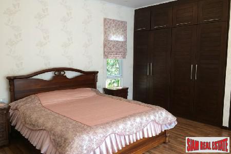 Three Bedroom Pool Villa with Large Garden near BIS in Koh Kaew-7