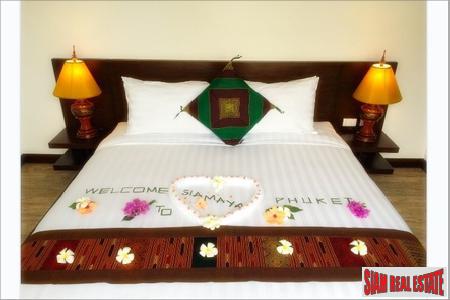 Two- and Three-Bedroom Pool Villas in Boutique Thalang Estate