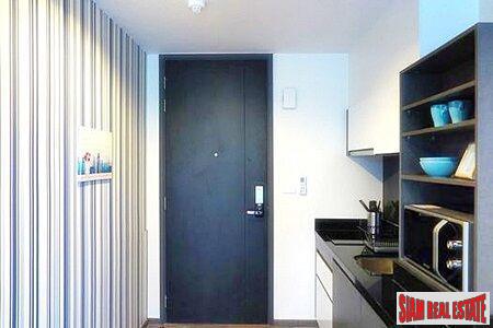 The Deck Condo | One Bedroom Condo for Sale in Patong Near the Beach